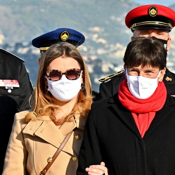 Exclusif - La princesse Stéphanie de Monaco et sa fille Camille Gottlieb participent au déploiement des "Courtepointes" en mémoire des victimes du SIDA, sur le toit du Musée Océanographique de Monaco, le 1er décembre 2021. © Bruno Bébert / PRM / Bestimage 