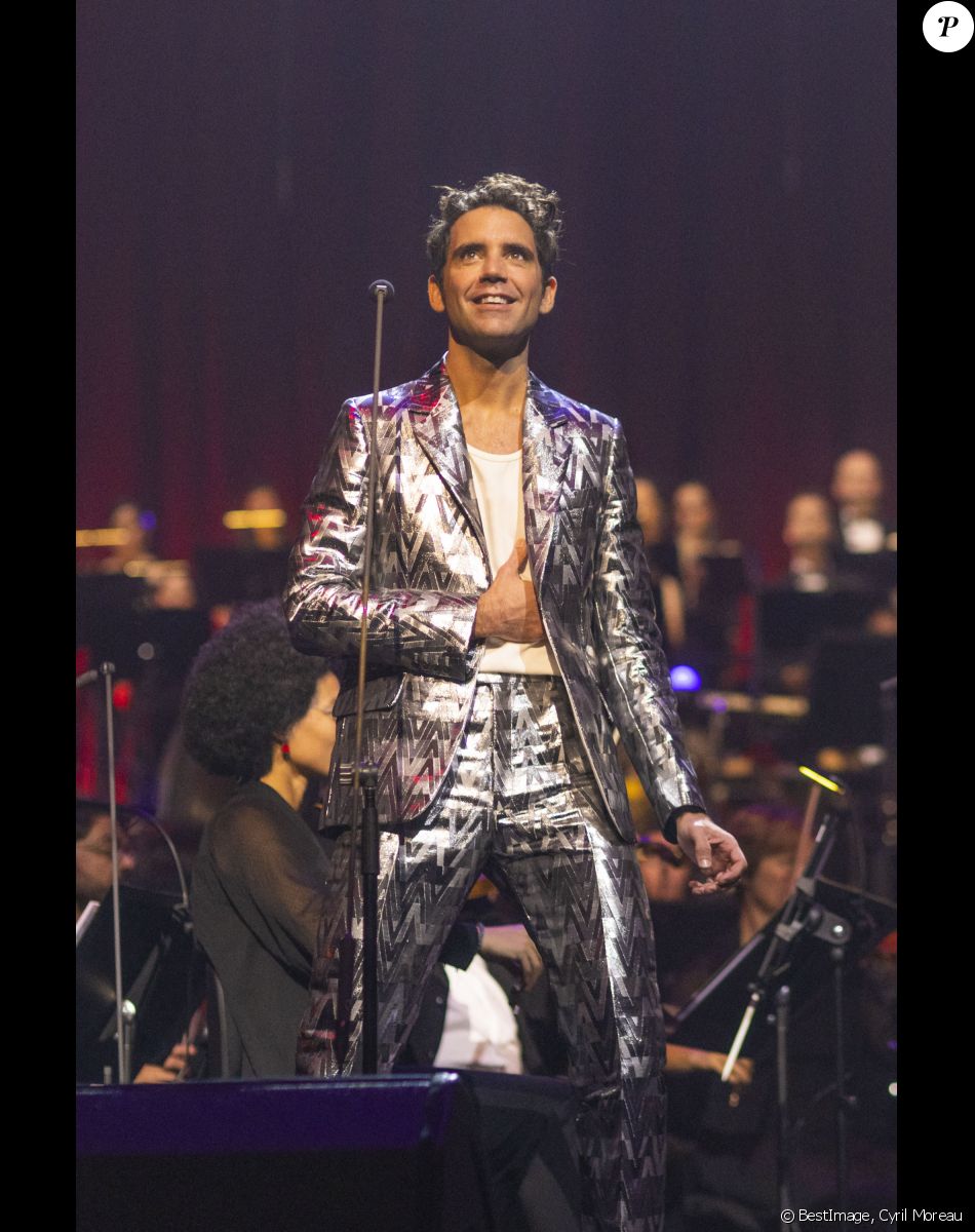 Exclusif - Mika Symphonique en concert à la Philharmonie de Paris avec l'Orchestre National d'Ile-de-France. Le 23 octobre 2021. L'enregistrement du concert sera diffusé le 22 décembre sur Culture Box puis sur France 5 © Cyril Moreau / Bestimage