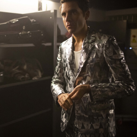 Exclusif - Backstage - Mika est en backstage après son deuxième concert à la Philharmonie de Paris le 24 octobre 2021. © Cyril Moreau / Bestimage 