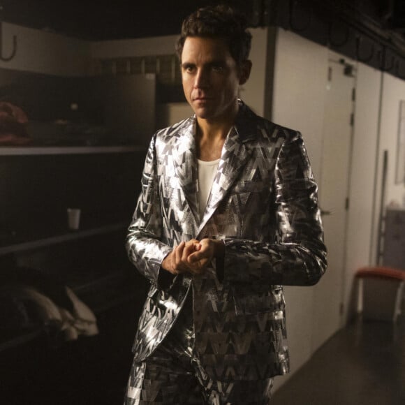 Exclusif - Backstage - Mika est en backstage après son deuxième concert à la Philharmonie de Paris le 24 octobre 2021. © Cyril Moreau / Bestimage 