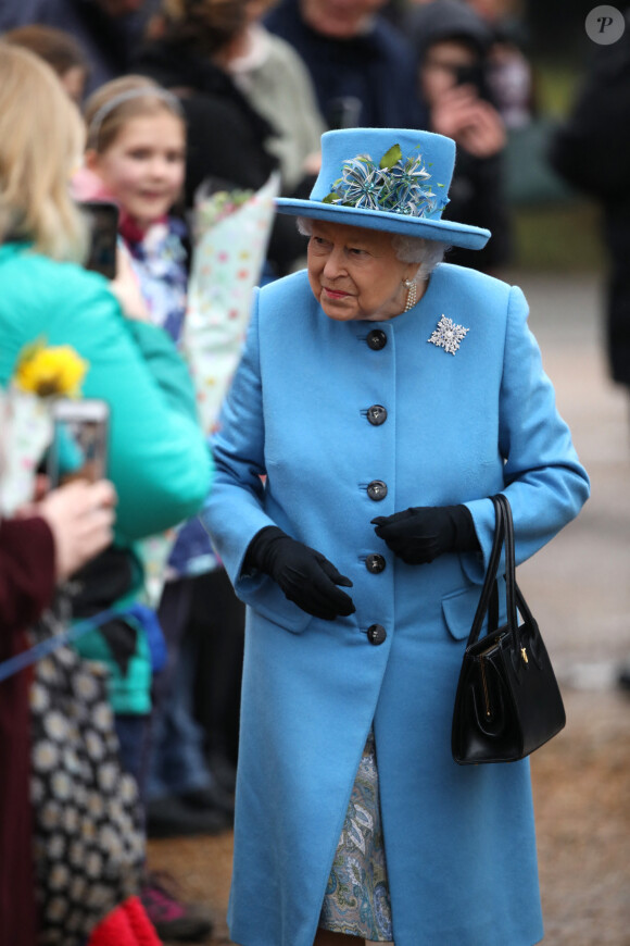 La reine Elizabeth II d'Angleterre vient assister à la messe dominicale en l'église Saint-Pierre & Saint-Paul à Sandringham. Le 2 février 2020.