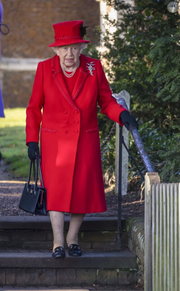 La reine Elizabeth II d'Angleterre lors de la messe de Noël en l'église Sainte-Marie-Madeleine à Sandringham au Royaume-Uni.