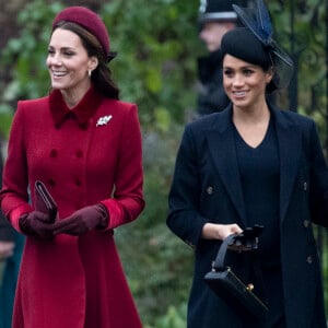 Catherine Kate Middleton, la duchesse de Cambridge et Meghan Markle, la duchesse de Sussex enceinte - La famille royale britannique se rend à la messe de Noël à l'église Sainte-Marie-Madeleine à Sandringham, le 25 décembre 2018. 