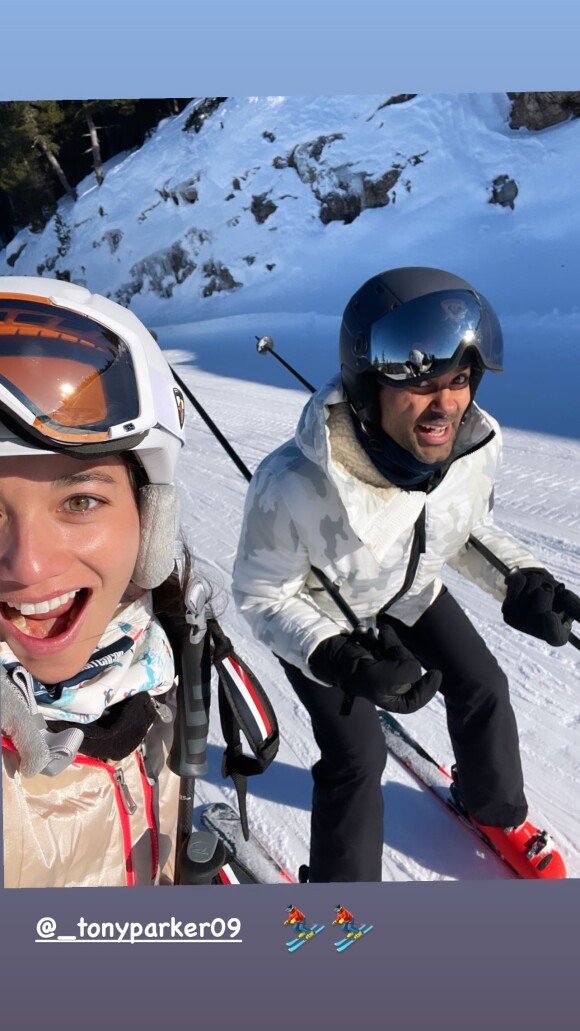 Tony Parker Et Alizé Lim font du ski à Villard-de-Lans.