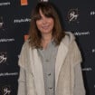 Sandrine Quétier au naturel : look cosy face à Aïssa Maïga en robe satinée