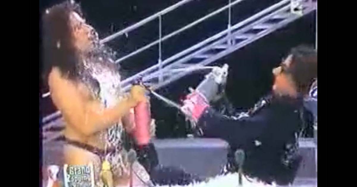 Jango Edwards Devaste Le Plateau De Nulle Part Ailleurs Sur Canal En 1994 Purepeople