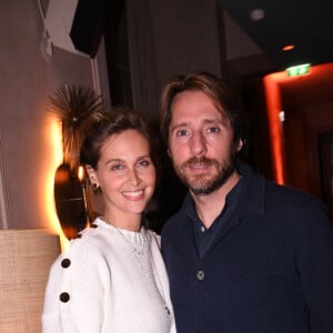 Exclusif - Ophélie Meunier et son mari Mathieu Vergne - Soirée d'inauguration du restaurant "Le Mimosa" (2 rue Royale 75008 Paris) de JF. Piège, B.Joannin (Président du Amiens SC) et B.Patou à Paris le 22 novembre 2021. © Rachid Bellak/Bestimage