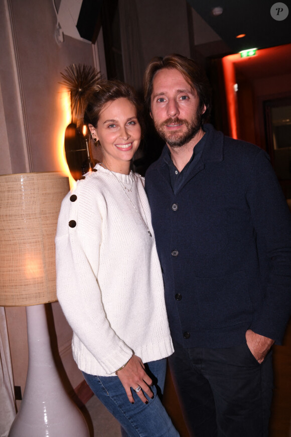 Exclusif - Ophélie Meunier et son mari Mathieu Vergne - Soirée d'inauguration du restaurant "Le Mimosa" (2 rue Royale 75008 Paris) de JF. Piège, B.Joannin (Président du Amiens SC) et B.Patou à Paris le 22 novembre 2021. © Rachid Bellak/Bestimage