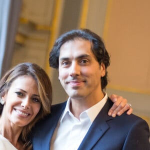 Exclusif - Elsa Fayer et Zach Hanoun - Mariage de Elsa Fayer et Zach Hanoun à la mairie du 16ème arrondissement de Paris le 20 septembre 2016. © Cyril Moreau / Bestimage