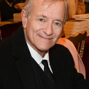 Exclusif - Francis Huster - Remise du Prix du Guesclin à l'occasion du 11ème salon du livre d'histoire au Cercle National des Armées à Paris le 6 décembre 2021.  © Coadic Guirec/Bestimage 