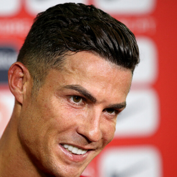 Cristiano Ronaldo devient meilleur buteur de l'histoire en sélection nationale lors de la qualification de la coupe du monde 2022 entre le Portugal et l'Irlande à Faro le 1er septembre 2021. © Pedro Fiuza/ZUMA Press Wire