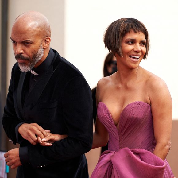 Halle Berry et son compagnon Van Hunt - 93ème cérémonie des Oscars dans la gare Union Station à Los Angeles.