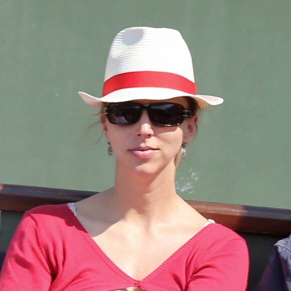 Igor Bogdanoff et sa femme Amelie de Bourbon Parme (enceinte) lors du match entre Rafael Nadal et Leonardo Mayer aux Internationaux de France de tennis de Roland Garros à Paris, le 31 mai  2014.