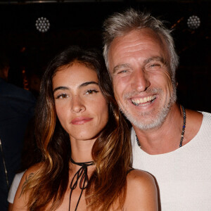 Exclusif - David Ginola et sa nouvelle et jeune compagne Maeva Denat - Soirée de la Summer Party des 50 ans du Byblos et des Caves du Roy à Saint-Tropez. © Rachid Bellak/Bestimage