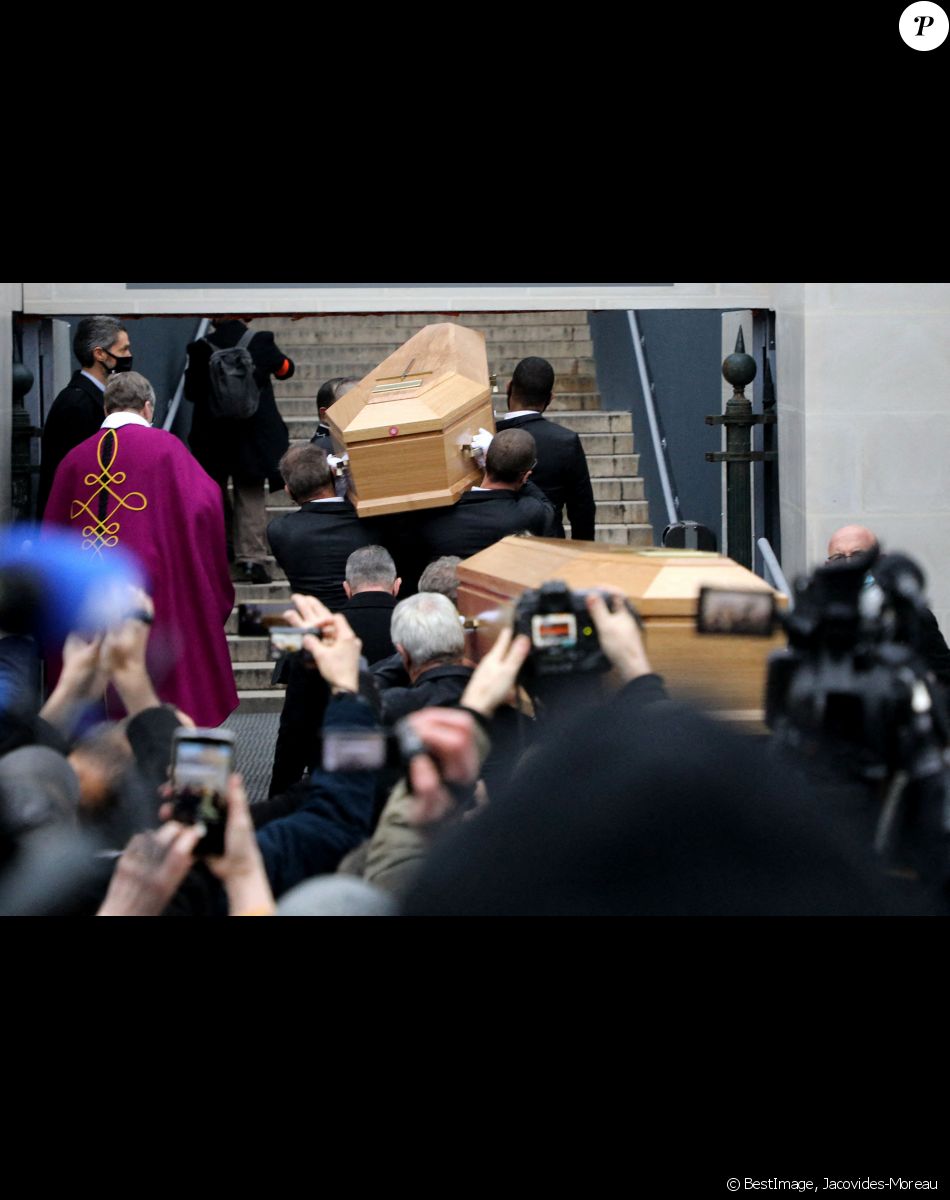 Messe en hommage aux frères Igor et Grichka Bogdanoff (Bogdanov) en l'église de La Madeleine à Paris. Le 10 janvier 2022 © Jacovides-Moreau / Bestimage