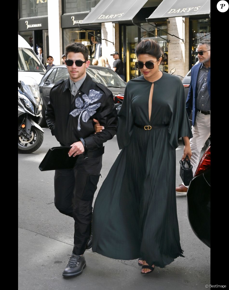 Nick Jonas et sa femme Priyanka Chopra arrivent à l'hôtel à Paris, le 1er juillet 2019.