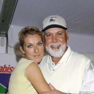 Archives - Céline Dion et son mari René Angelil au tournoi de golf Rancho Mirage en Cailfornie.