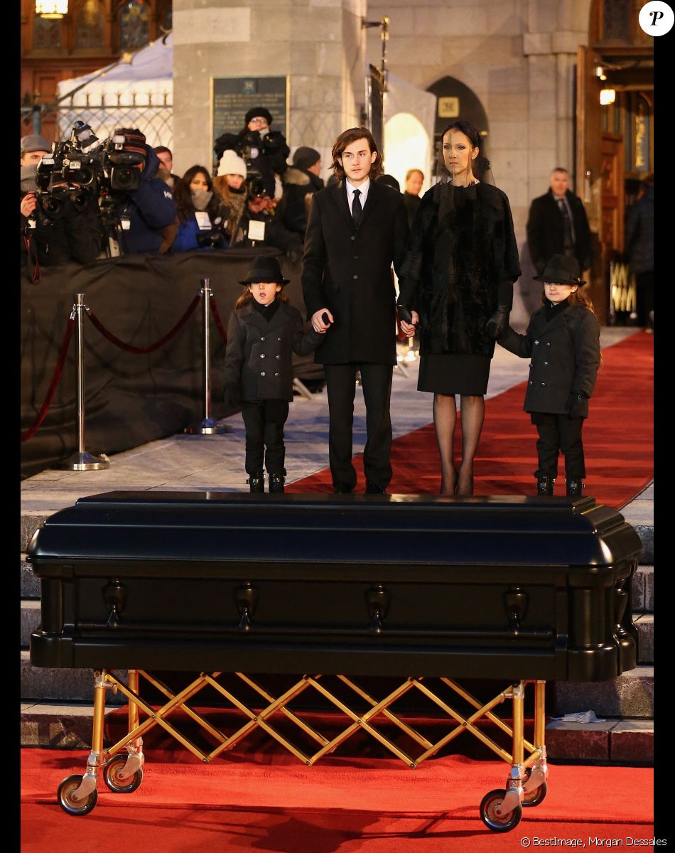 Céline Dion, ses enfants René-Charles Angélil, les jumeaux Nelson Angélil et Eddy Angélil - Sorties des obsèques nationales de René Angélil en la Basilique Notre-Dame de Montréal, le 22 janvier 2016.© Morgan Dessales/Bestimage