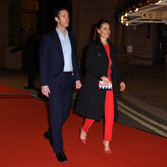 Pippa Middleton et son mari James Matthews - Arrivées au spectacle "Luzia" du cirque du Soleil au royal Albert Hall à Londres le 13 janvier 2022