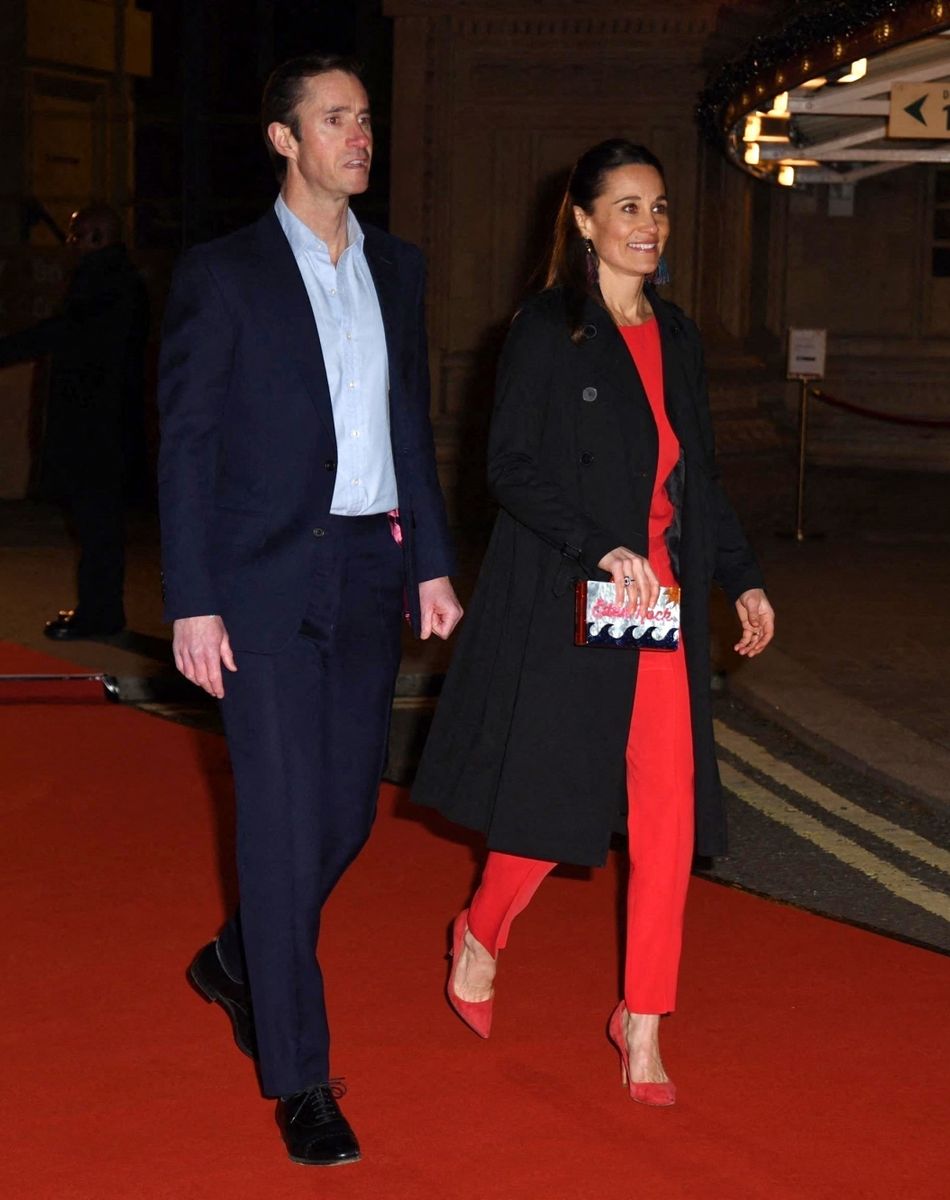 Pippa Middleton et son mari James Matthews - Arrivées au spectacle "Luzia" du cirque du Soleil au royal Albert Hall à Londres le 13 janvier 2022