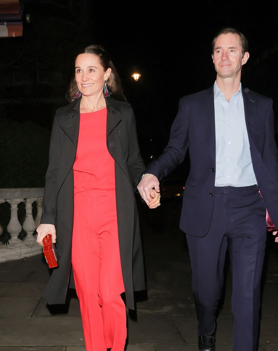 Pippa Middleton et son mari James Matthews - Arrivées au spectacle "Luzia" du cirque du Soleil au royal Albert Hall à Londres le 13 janvier 2022