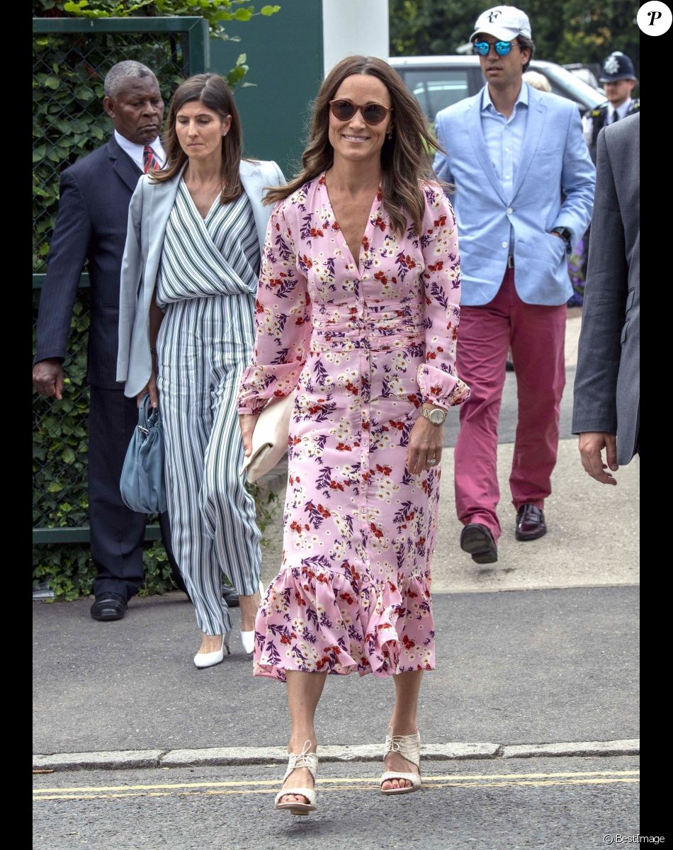 Pippa Middleton arrive pour assister à la finale homme du tournoi de Wimbledon "Novak Djokovic - Roger Federer" à Londres, le 14 juillet 2019.