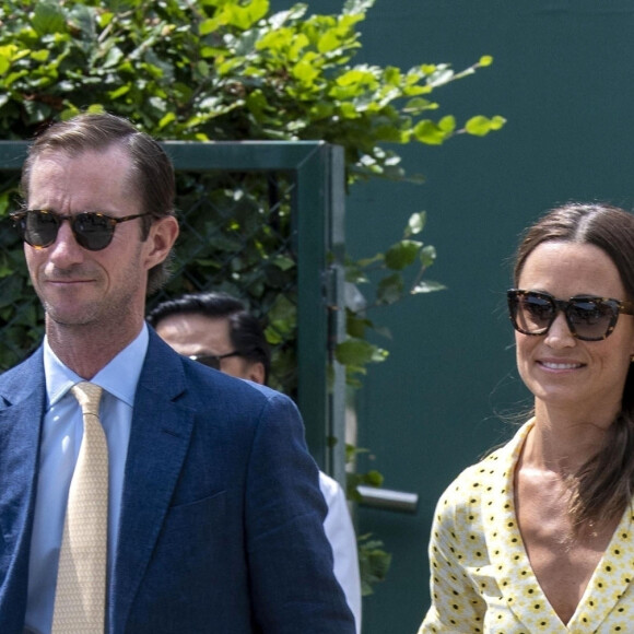 Pippa Middleton Matthews et son mari James Matthews arrivent à Wimbledon à Londres, le 12 juillet 2019.