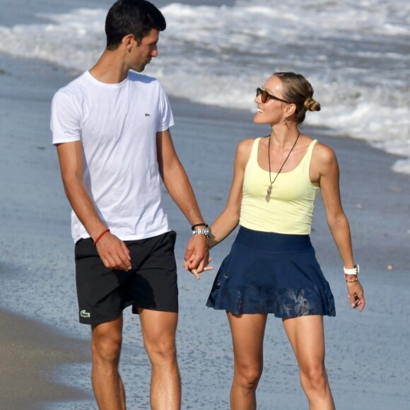 Novak Djokovic passe ses vacances avec sa femme Jelena et ses enfants Stefan et Tara sur une plage de Marbella en Espagne le 1er aout 2019.