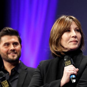 Christophe Beaugrand et Mathilde Seigner lors de la cérémonie d'ouverture de la 25ème édition du Festival international du film de comédie de l'Alpe d'Huez le 17 janvier 2022. © Dominique Jacovides / Bestimage