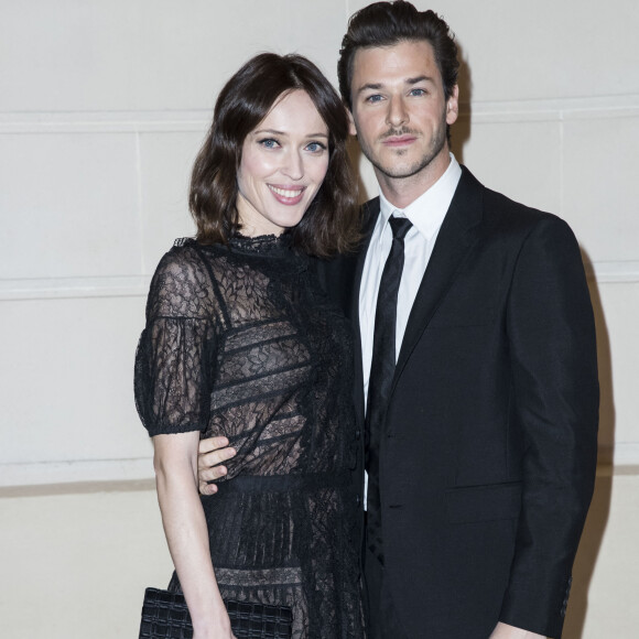 Gaspard Ulliel et sa compagne Gaëlle Pietri - Photocall lors du deuxième défilé Chanel "Métiers d'Art" au Ritz à Paris, le 6 décembre 2016. © Olivier Borde/Bestimage 