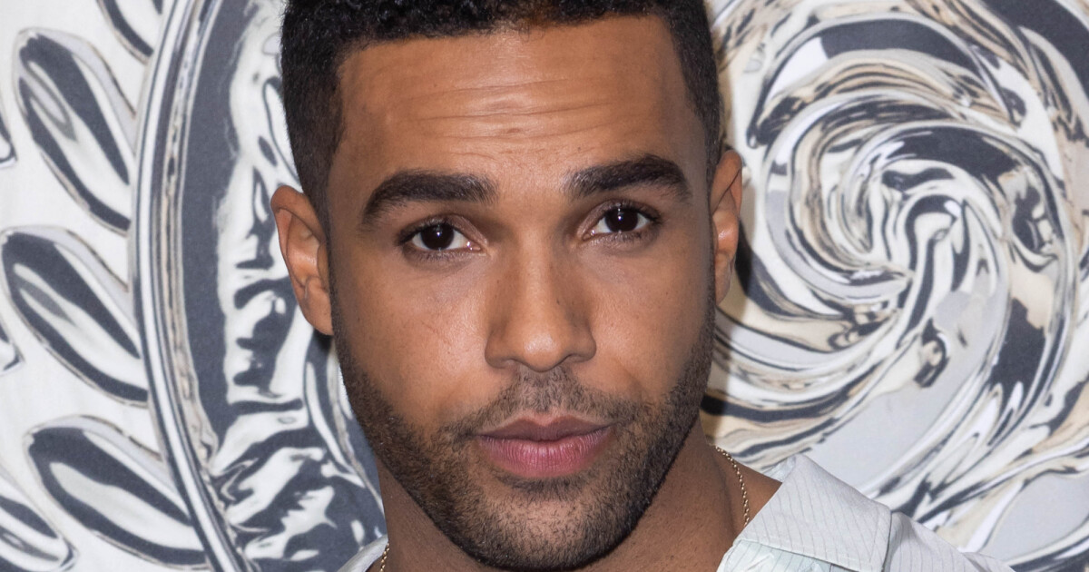 Fashion Week de Paris : Lucien Laviscount (Emily in Paris), star du premier  rang Dior Homme - Elle