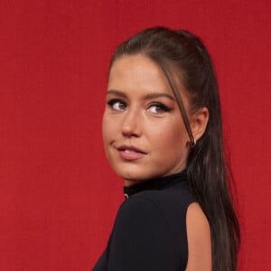 Adèle Exarchopoulos - Défilé Balenciaga "Collection Prêt-à-Porter Printemps/Eté 2021" lors de la Fashion Week de Paris, le 2 octobre 2021. 