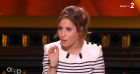 Léa Salamé révèle faire vivre un cauchemar à son compagnon Raphaël Glucksmann, son fils et leur fils Gabriel à cause d'une chanson de Juliette Armanet. Confidence faite dans "On est en direct", sur France 2.