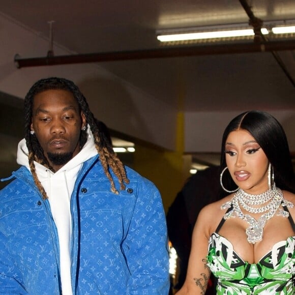 Offset et sa compagne Cardi B arrivent à la soirée d'anniversaire d'Offset à Los Angeles, le 21 décembre 2021.