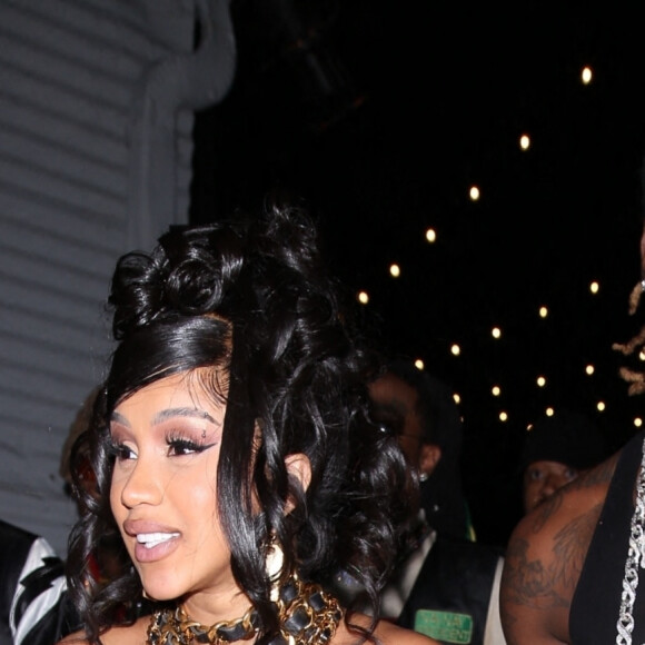Cardi B fête son 29 ème anniversaire avec son mari Offset et des amis dans al salle de réception "L.A. River Studios" à Los Angeles, le 11 octobre 2021. 