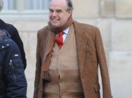 Frédéric Mitterrand, blessé mais souriant... a participé au premier conseil des ministres de l'année !
