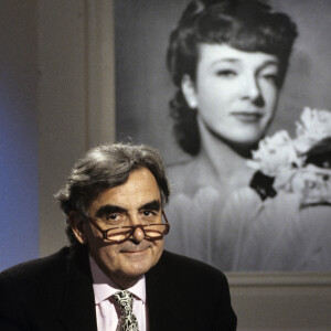 Bernard Pivot - En France, à Paris, sur un plateau de télévision, Bernard Pivot. Le 14 octobre 1994. © Bruno Schneider via Bestimage