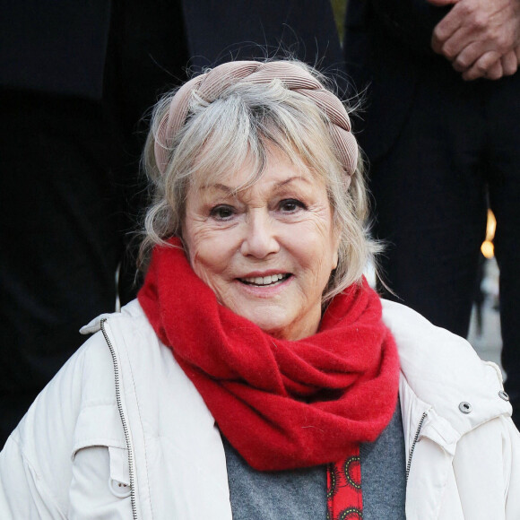 Exclusif - Mylène Demongeot - 14ème journée mondiale pour le droit de mourir dans la dignité sur la Place de la République à Paris le 2 novembre 2021. © Panoramic/Bestimage 