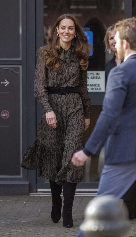 Kate Catherine Middleton, duchesse de Cambridge, arrive dans les locaux de "Shout", un service d'aide gratuit pour les personnes en détresse, à Londres. Le 26 janvier 2022 