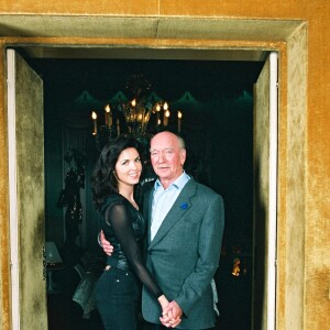 Caroline et Eddie Barclay dans leur appartement parisien en 1991.