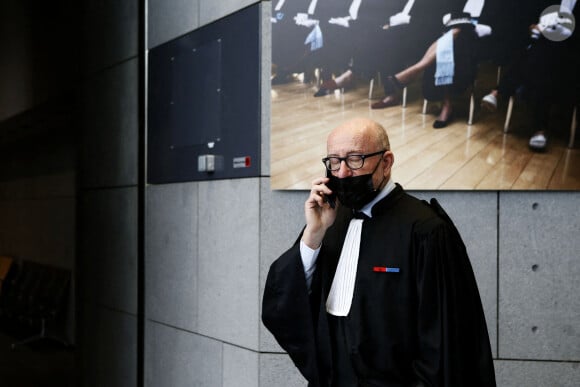 Maître Alain Jakubowicz, avocat de Nordhal Lelandais, accusé du meurtre de Maëlys De Aranjo, lors du procès en assises, à Grenoble, Isère, France, le 31 janvier 2022. © Pascal Fayolle/Bestimage 