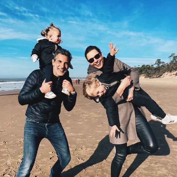 Patrick Guérineau en famille à la plage, janvier 2022