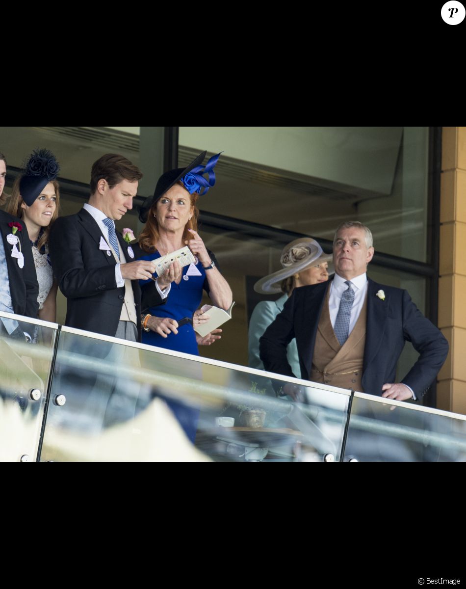 La princesse Beatrice d'York et son compagnon Dave Clark, Sarah Ferguson, la princesse Eugenie d'York et Le prince Andrew, duc d'York - La famille Royale d'Angleterre assiste à la course hippique "Royal Ascot 2015" sur le champs de courses de Ascot, le 19 juin 2015.