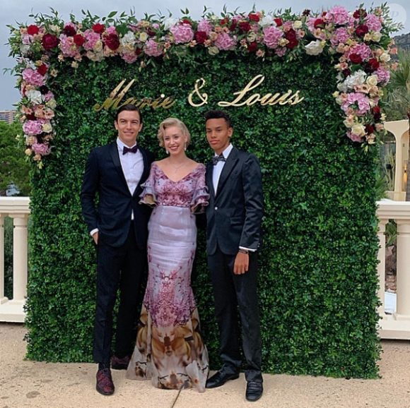 Jazmin Grace Grimaldi avec son petit ami Ian Mellencamp et son demi-frère Alexandre Coste, au mariage de son cousin Louis Ducruet. Eté 2019