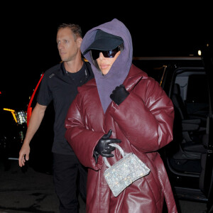 Kim Kardashian arrive à son hôtel à New York, après les répétitions de l'émission "Saturday Night Live". Le 7 octobre 2021.