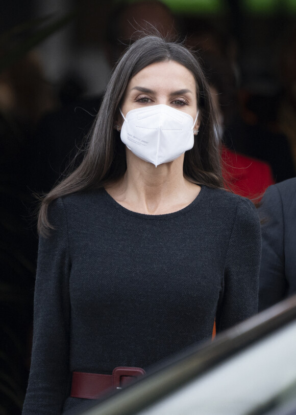 La reine Letizia d'Espagne se rend au 11 ème Forum de la "Journée Mondiale de la lutte contre le cancer (World Cancer Day Forum)" à Madrid, le 4 février 2022.