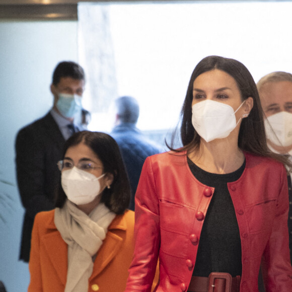 La reine Letizia d'Espagne se rend au 11 ème Forum de la "Journée Mondiale de la lutte contre le cancer (World Cancer Day Forum)" à Madrid, le 4 février 2022.