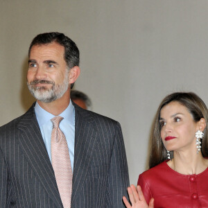 La reine Letizia d'Espagne, le mari le roi Felipe IV d'Espagne, la reine Sofia et son époux le roi Juan Carlos d'Espagne assistent au 40e anniversaire de la Fondation Reine Sofia à Madrid. Le 23 mai 2017.