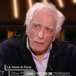 Gérard Darmon allume Edwy Plenel dans l'émission "On est en direct" le 5 février 2022.