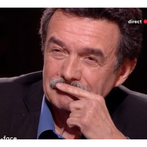 Gérard Darmon allume Edwy Plenel dans l'émission "On est en direct" le 5 février 2022.